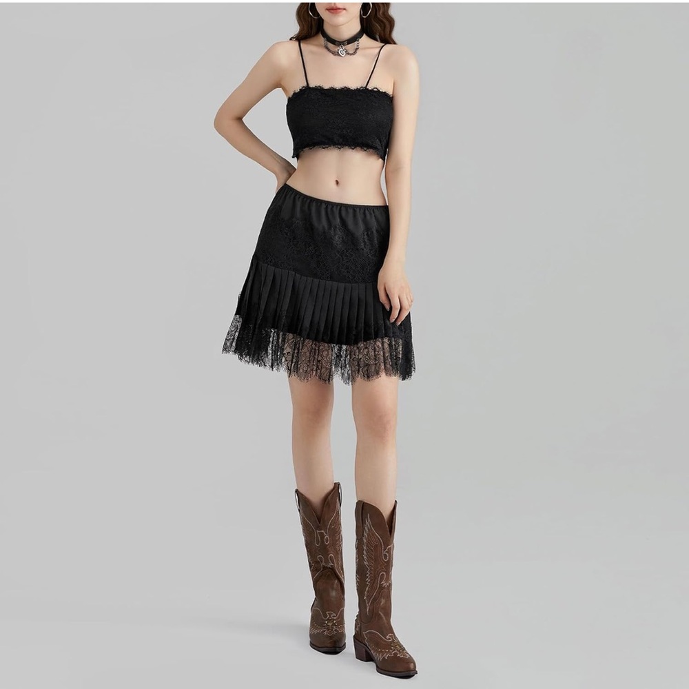 Lace Pleated Mini Skirt